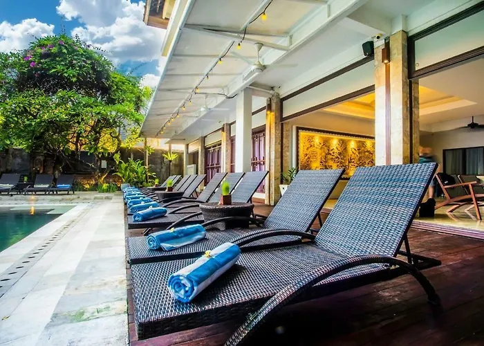 Kuta One Party Hotel