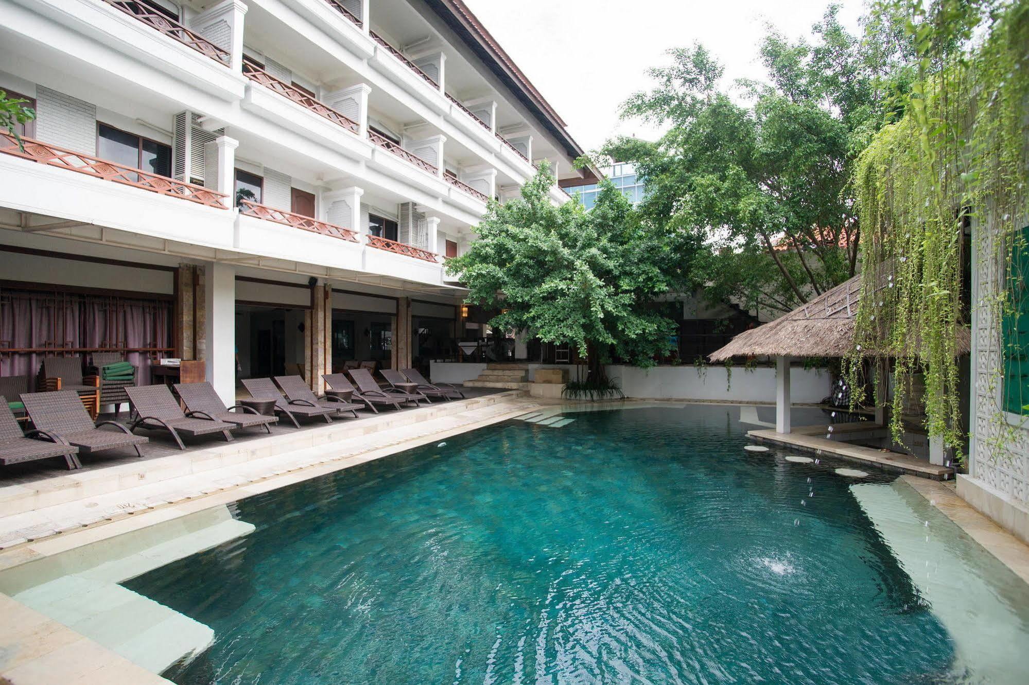 Maharani Hotel